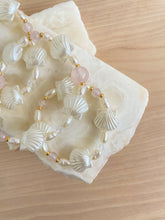 Load image into Gallery viewer, Shelly Pearl Girl