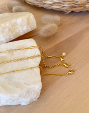 Load image into Gallery viewer, Rolo Daisy Chain