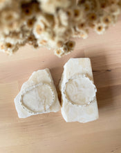 Load image into Gallery viewer, Creamy Whites